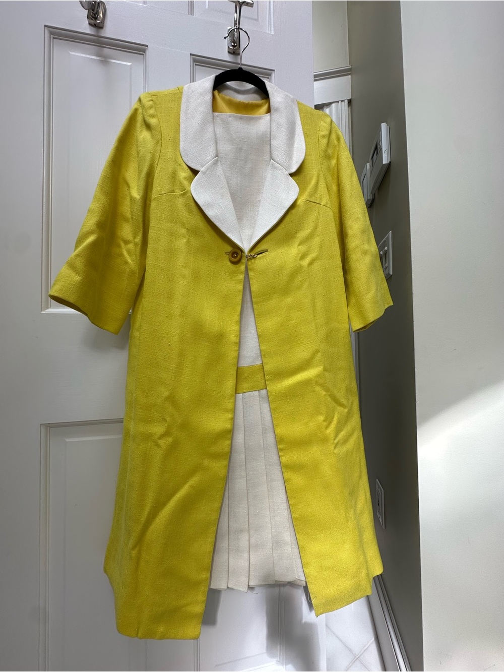 Vintage 1960s Lee Jordan Chartreuse & Cream Linen Coat & Dress Set, Mod Style